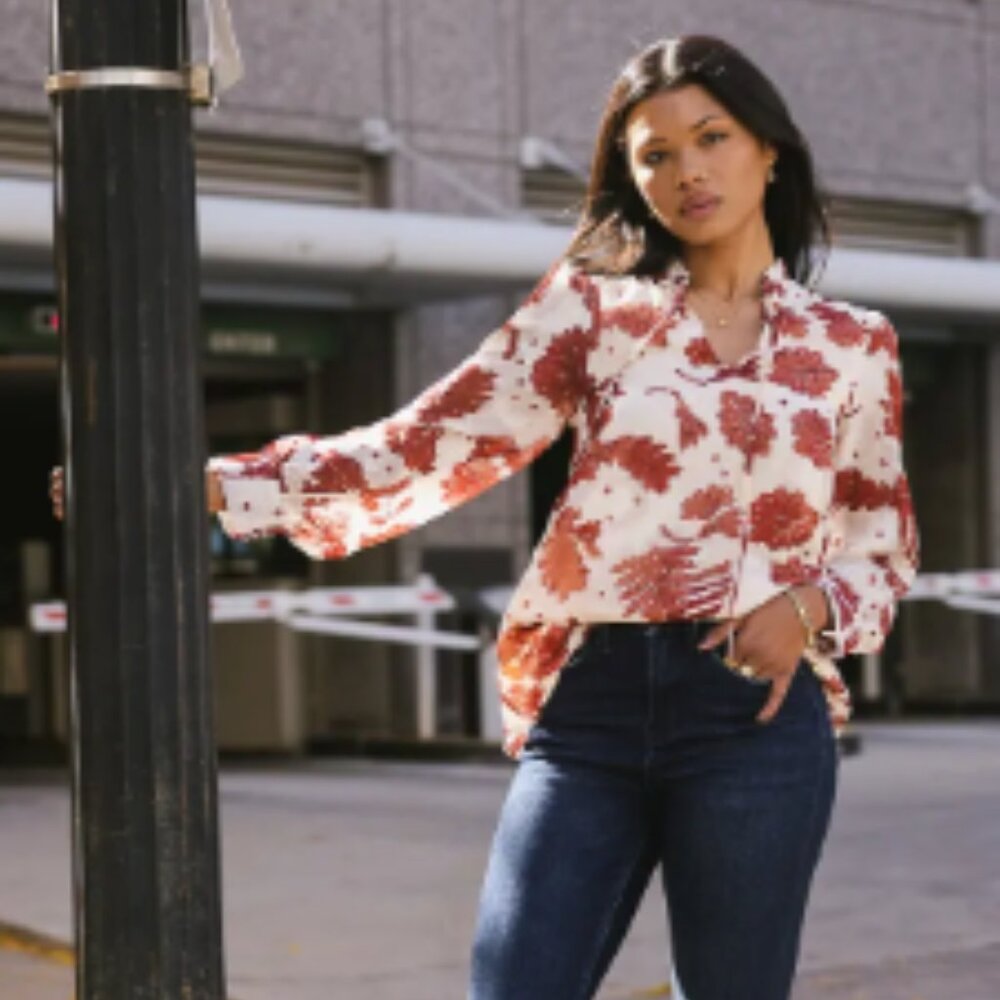CARROLL FLORAL CHIFFON BLOUSE Size Small, New with tags, Cream and Rust blouse